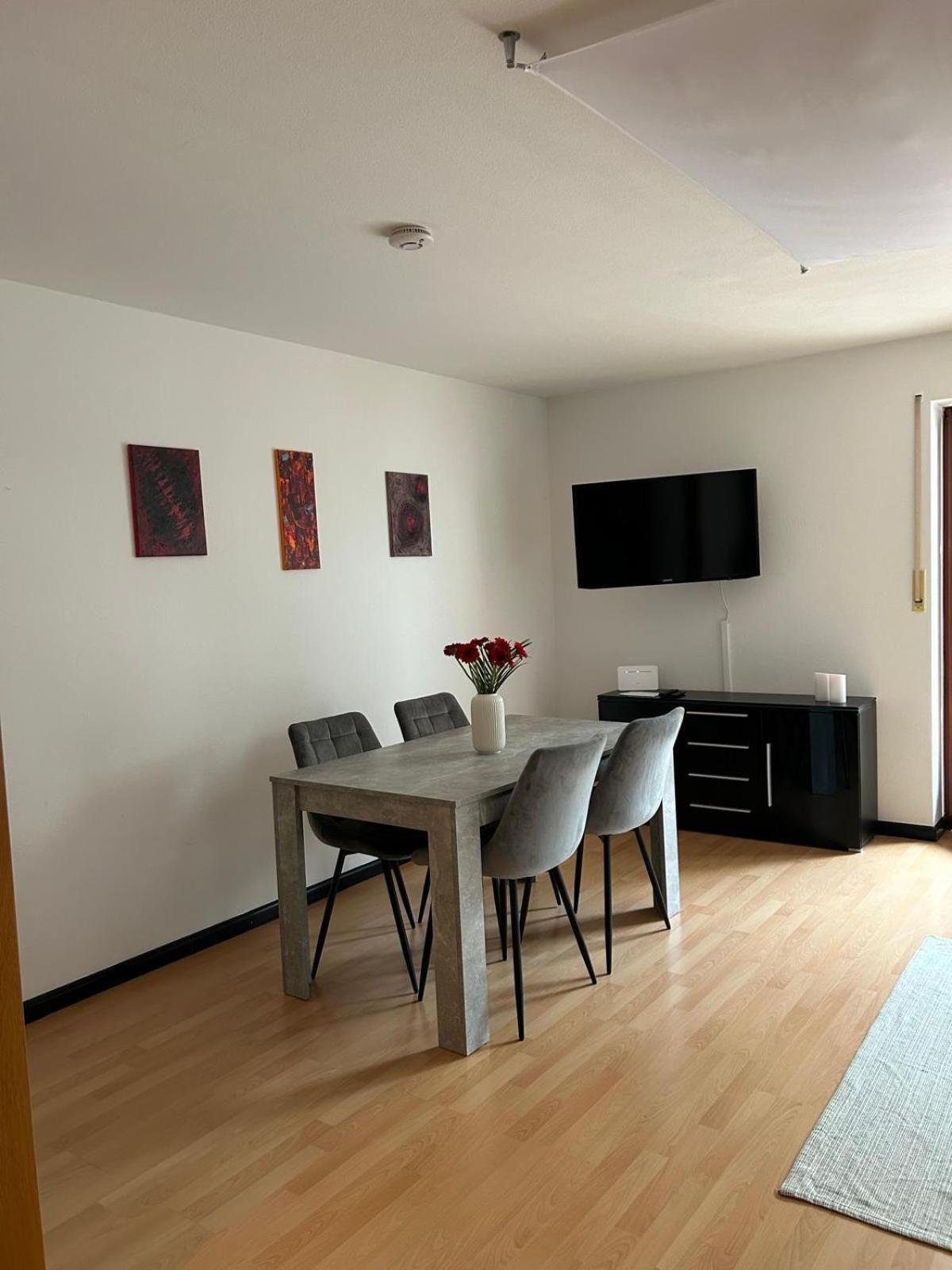 Apartment Wessling Apartment *